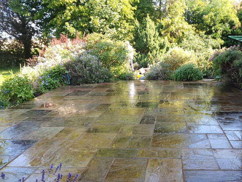 Cotswolds Paving Lift and Relay Patio
